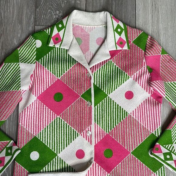Vintage 1970s Abstract Polyester Button Front Top - Picture 5 of 16